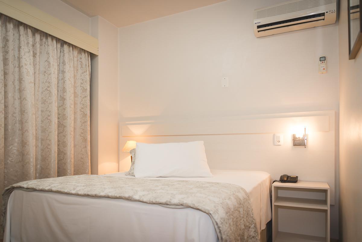 Hotel Pallis Erechim Kültér fotó