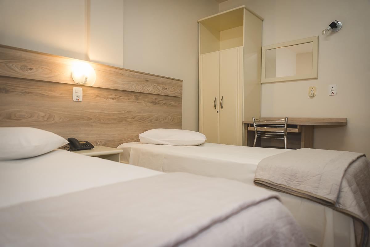 Hotel Pallis Erechim Kültér fotó