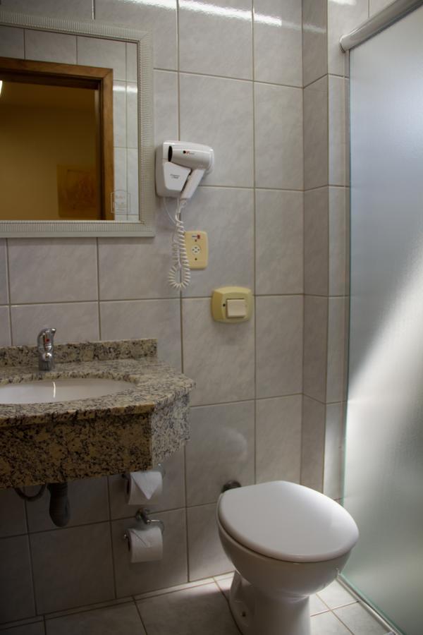 Hotel Pallis Erechim Kültér fotó